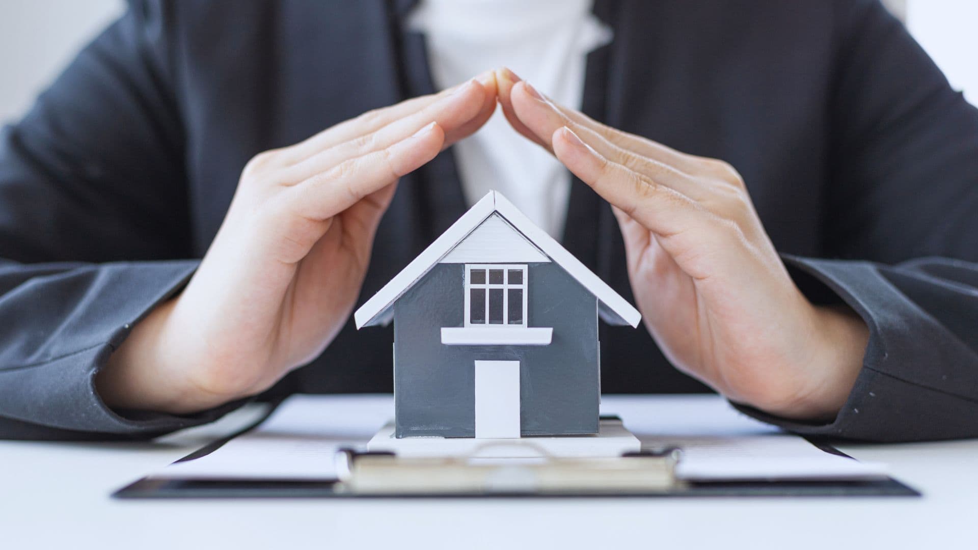 Can a Homeowner Get Demo Insurance