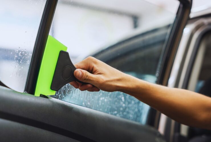 How Do You Defog Windows in a Car