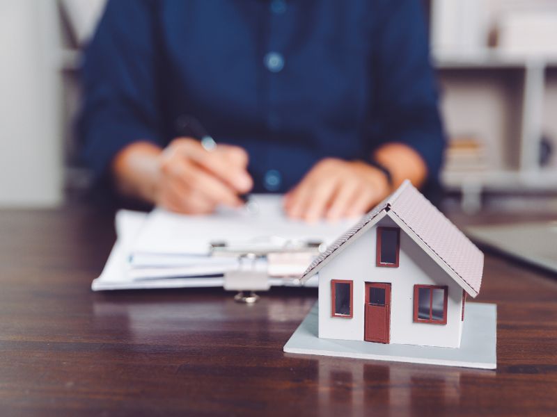 Design Best Practices for Insurance Agent Email Signatures