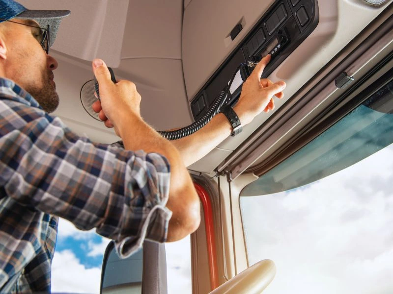 Why Truckers Still Use CB Radios Today